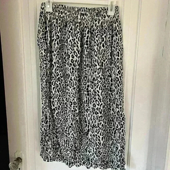 NA-KD Leopard Cheetah Midi Skirt high elastic waist flowy fit white leo print - Picture 5 of 10